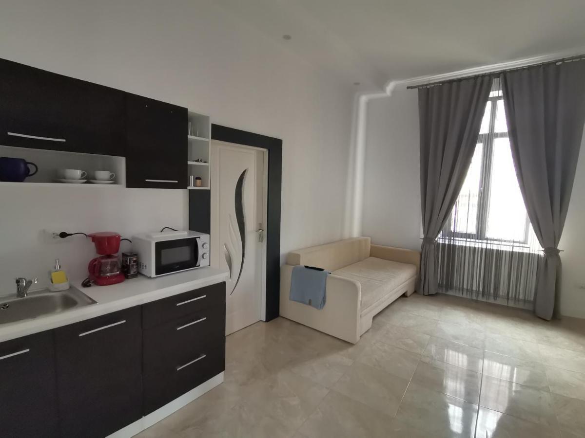 شقة براشوف  في Casa J. Gusbeth المظهر الخارجي الصورة